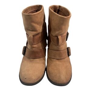 Mia distressed boots with buckles. Size 8